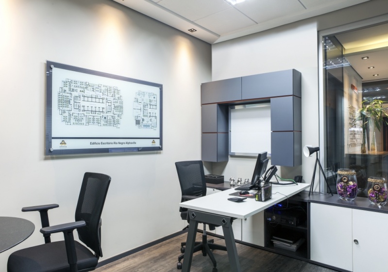 Espaço de Coworking para Pequenas Empresas em Sp na Luz - Espaço de Coworking com Sala de Reunião