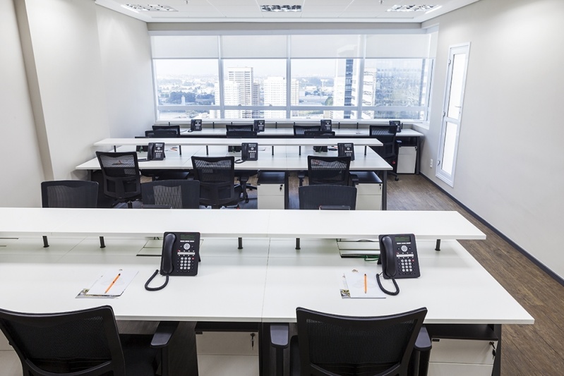 Onde Encontrar Espaço para Reuniões Empresariais em Embu das Artes - Sala de Reunião Completo Empresarial