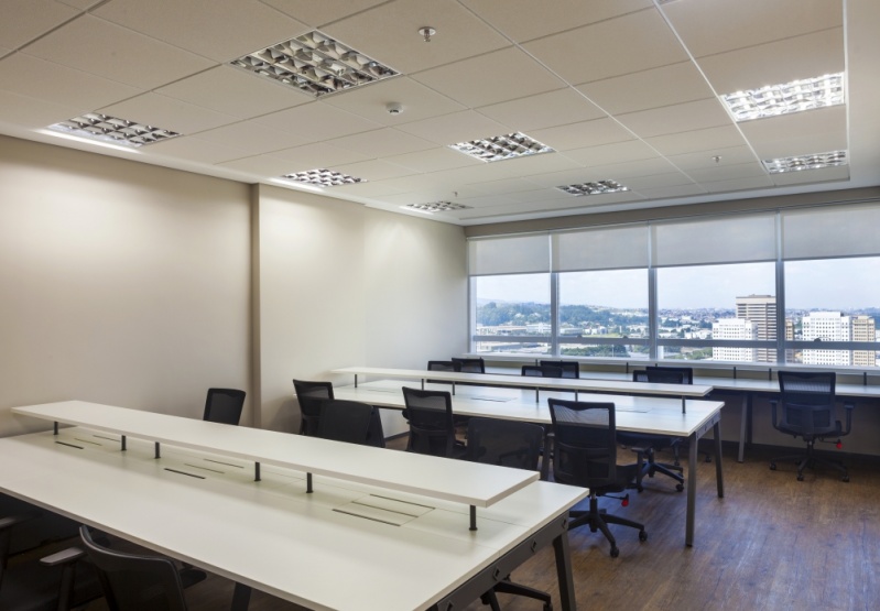 Sala de Reunião Completo Empresarial na Liberdade - Sala de Reunião Empresarial