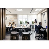 Espaço de Coworking com Internet